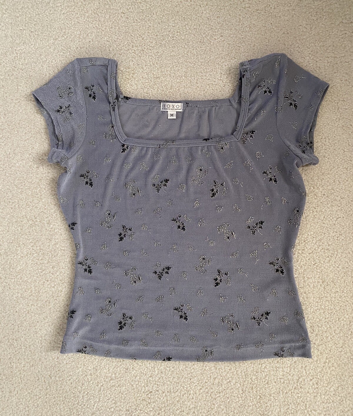 XOXO ~ Vintage 80’s 90’s ~ Gray Nylon Spandex Crop Top ~ Short Sleeves ~ Size M