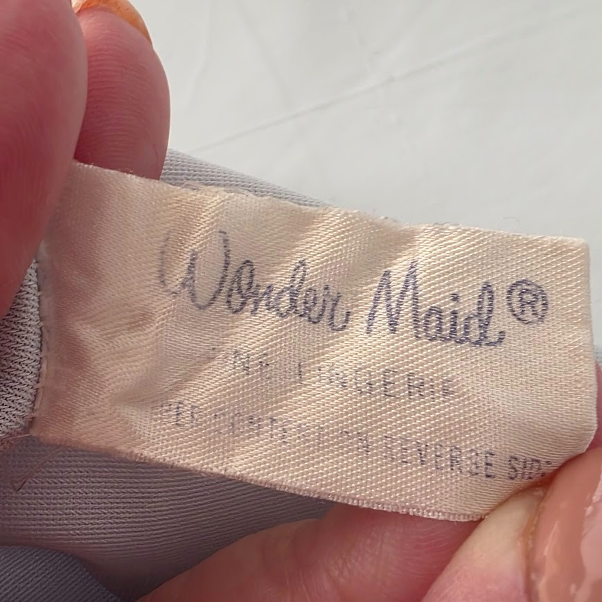 Vintage Wonder maid Lingerie Half Slip Skirt Medium Light Blue Nylon Lace Trim