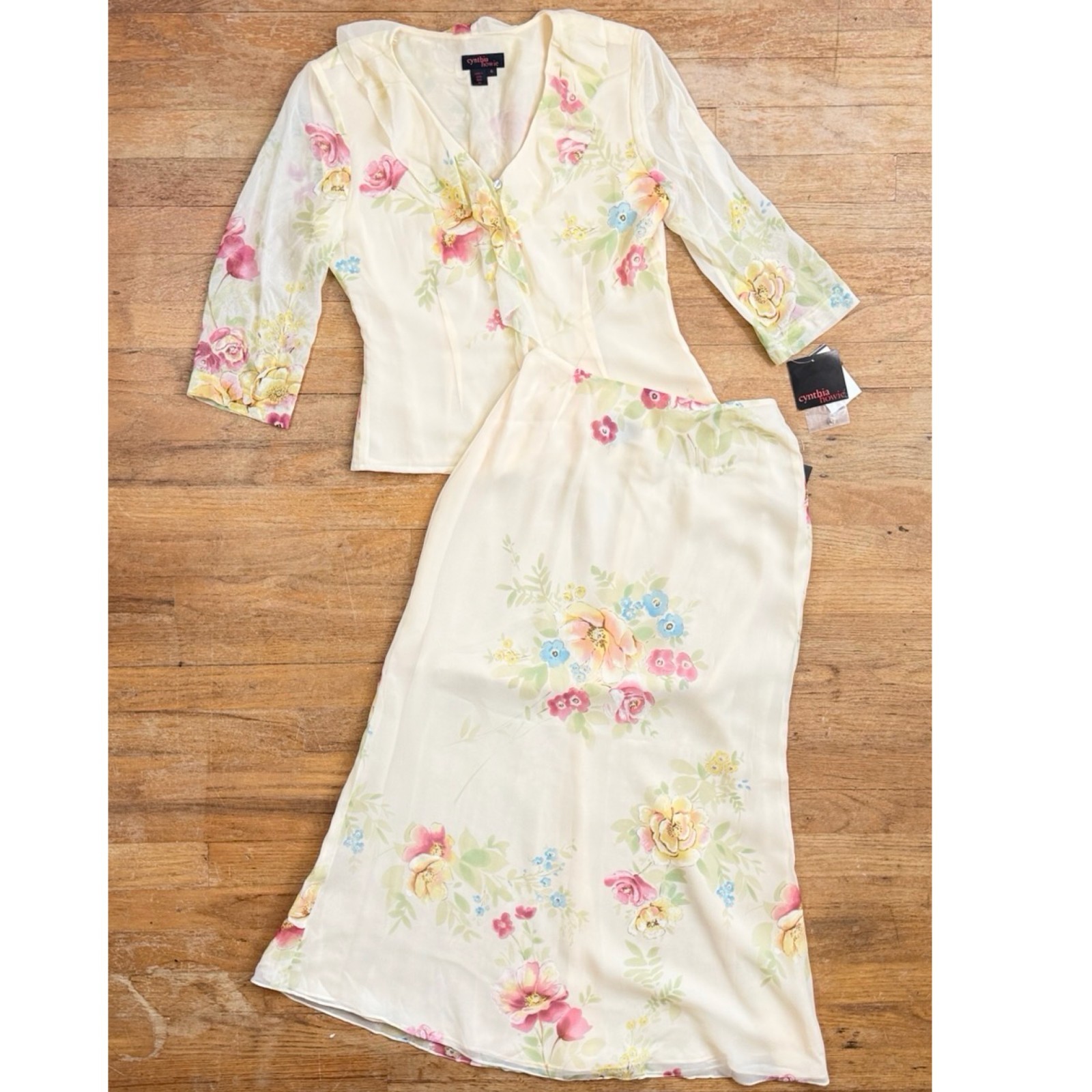 Vintage 100% Silk Floral Skirt Top Set Size Small 6 Yellow Two Piece Outfit
