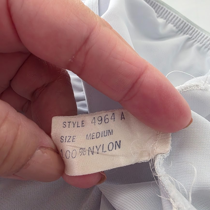 Vintage Wonder maid Lingerie Half Slip Skirt Medium Light Blue Nylon Lace Trim