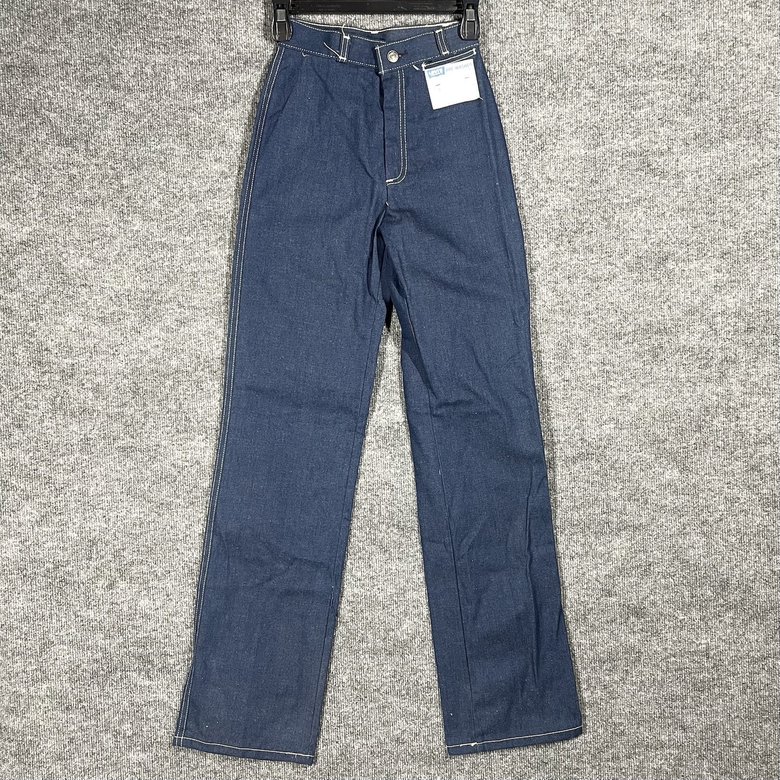 VINTAGE 70s 80s Levis Jeans Womens Size 23×33 Straight NWT!