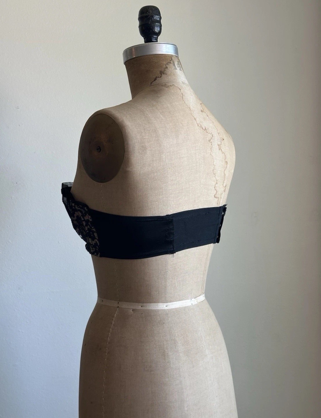 Vintage Lingerie 1940s 50s Lady Marlene Bra Boned Sheer Cup Strapless 36 B Lace