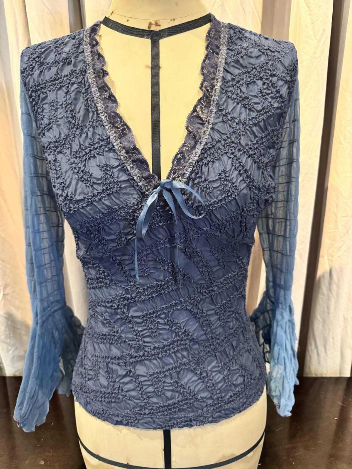 Ann Ferriday Rare VTG Stock Silk Embroidered Pucker , Mesh, Lace Top S