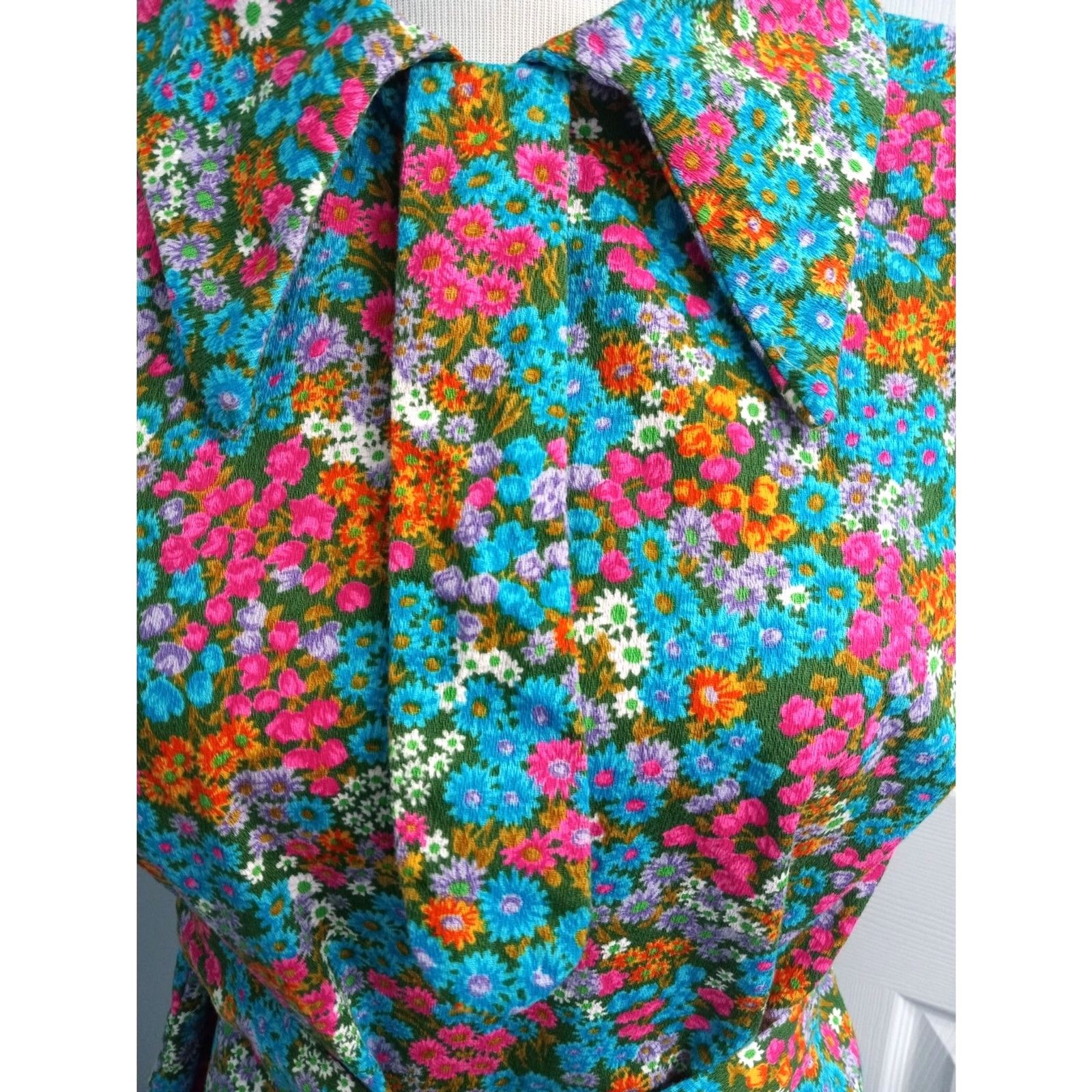 Vtg Handmade Floral Sleeveless Collared Tunic with Sash Belt MODERN SIZE LARGE