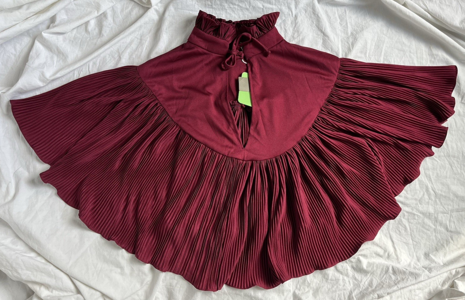Vintage 1970s Capelet Cape Topper Ruffle Collar Pleated Gothic Vampy Evening Med