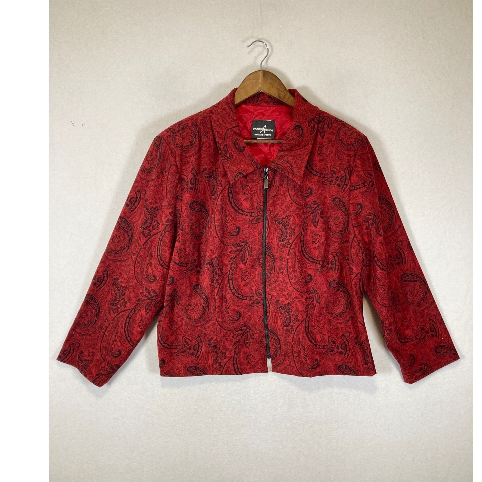 Vintage Aesthetic Positive Attitude Women Petite 22 Red Paisley Zip Jacket
