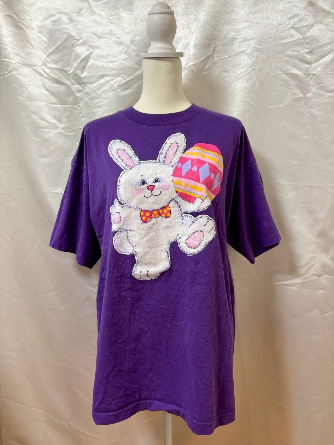 Vintage 1990s Murina Easter Bunny Rabbit Graphic T shirt Purple USA Kawaii Cute