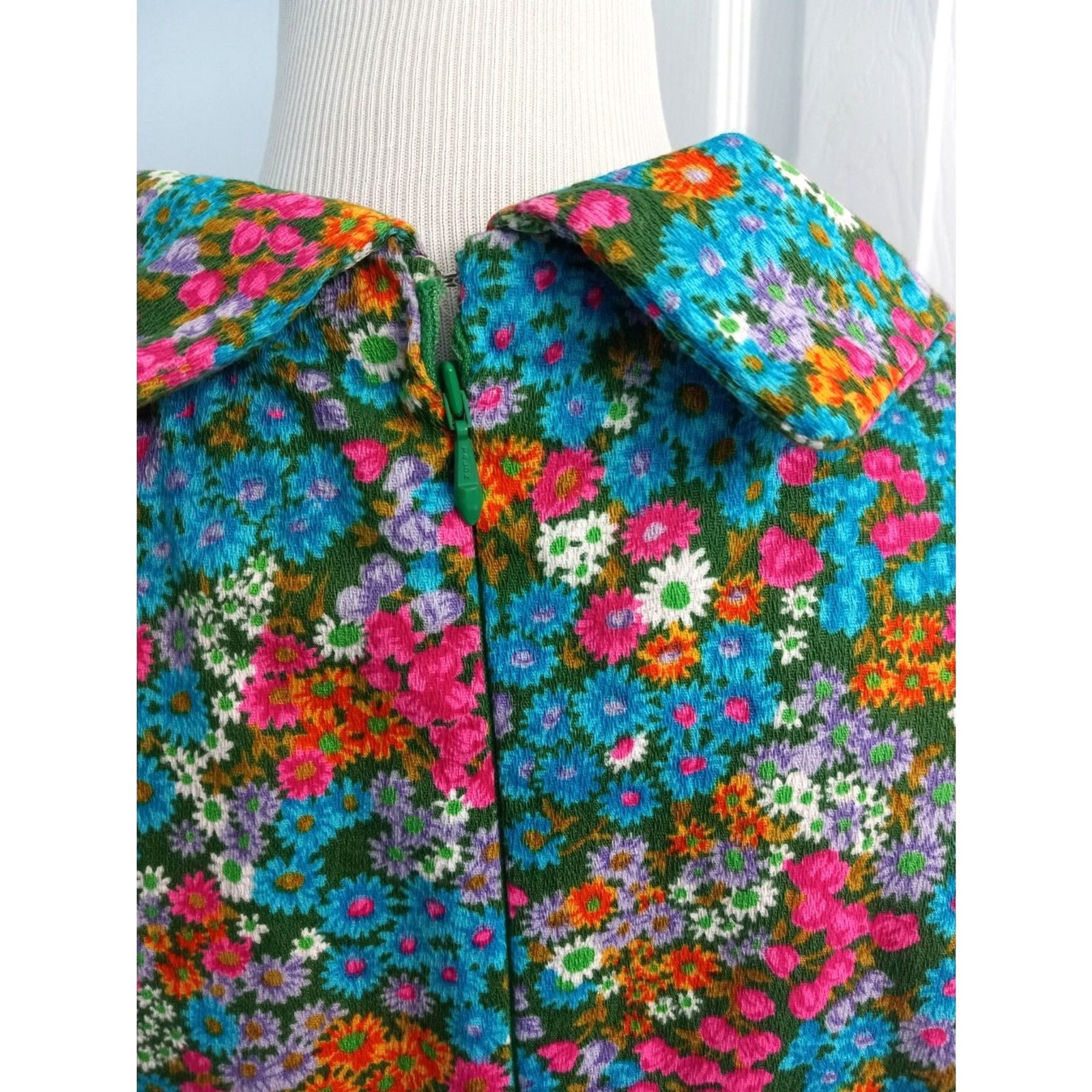 Vtg Handmade Floral Sleeveless Collared Tunic with Sash Belt MODERN SIZE LARGE