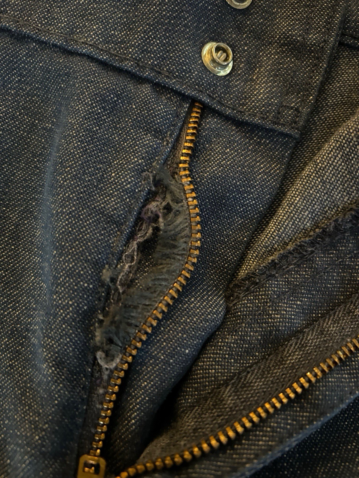 Vtg LEVIS Jeans FRESH PRODUCE Carrot Tab Bell Bottom Sailor Pocket 1970’s 28”W