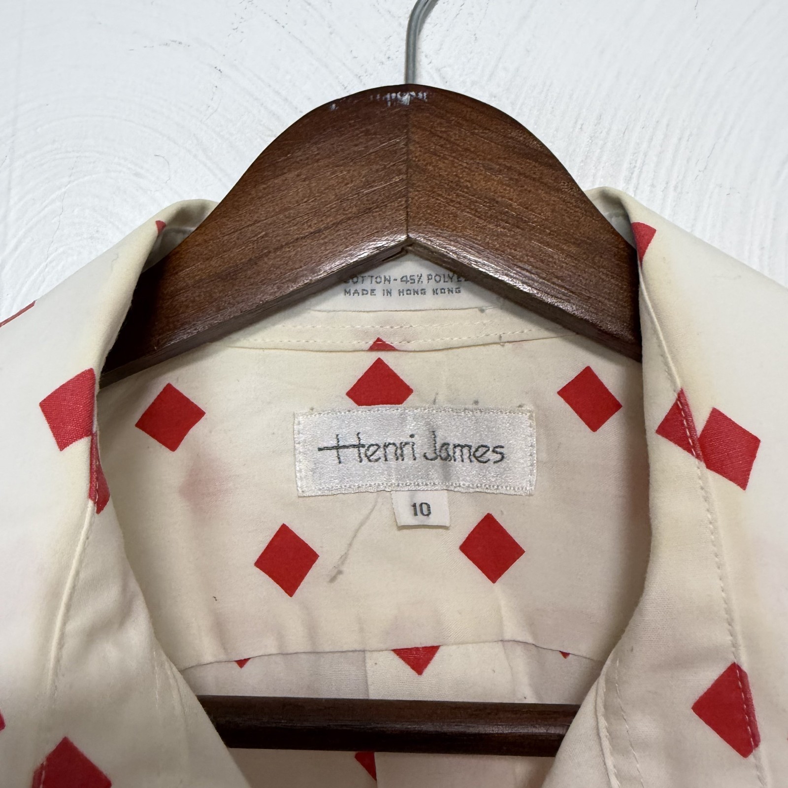 Vintage Henri James Women’s Red Diamond White Short Sleeve Button Up Blouse 10