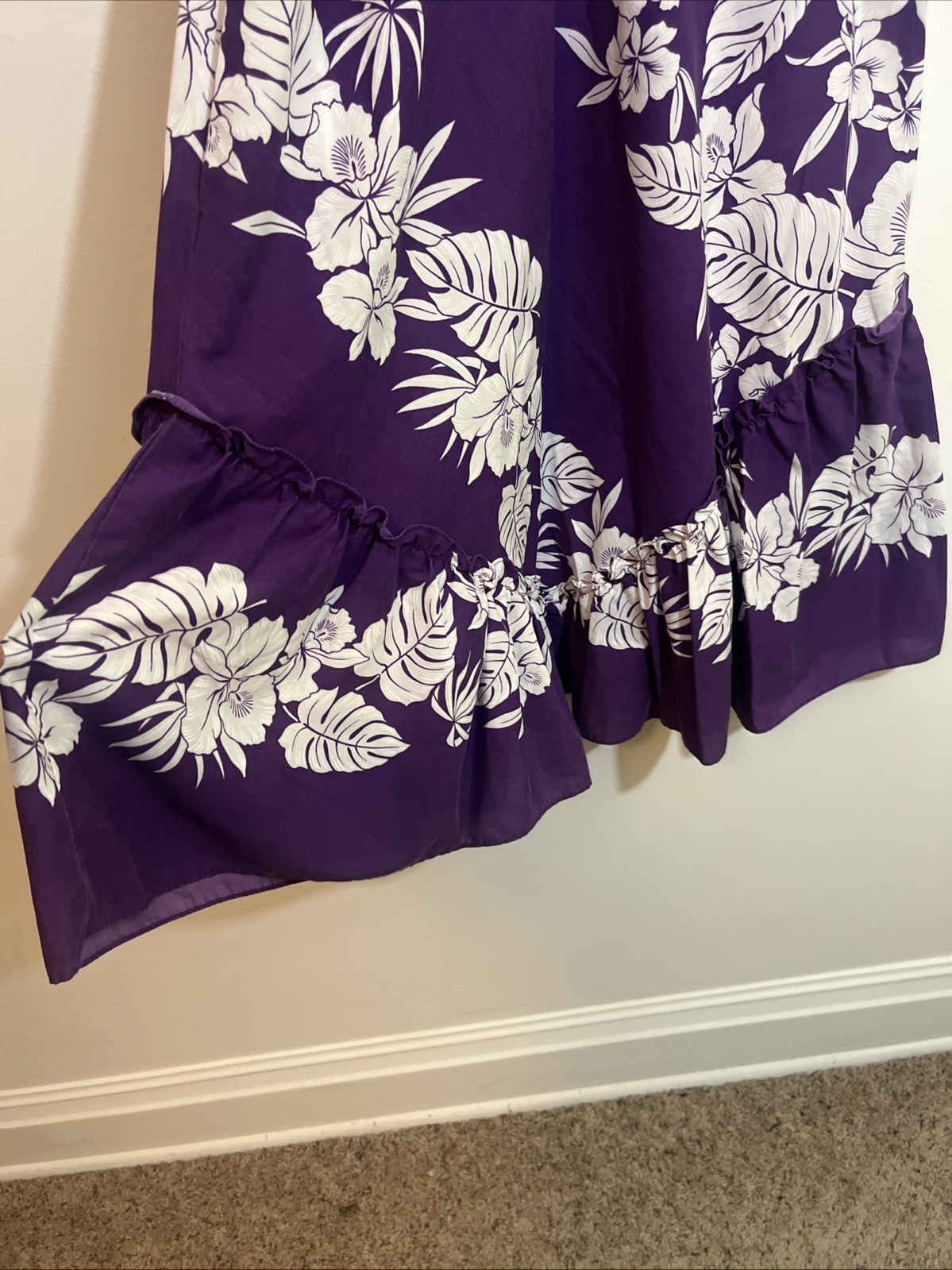 Hawaiian Maxi Dress Helenas Small Purple Floral Vintage 100% Cotton Ruffled Hem