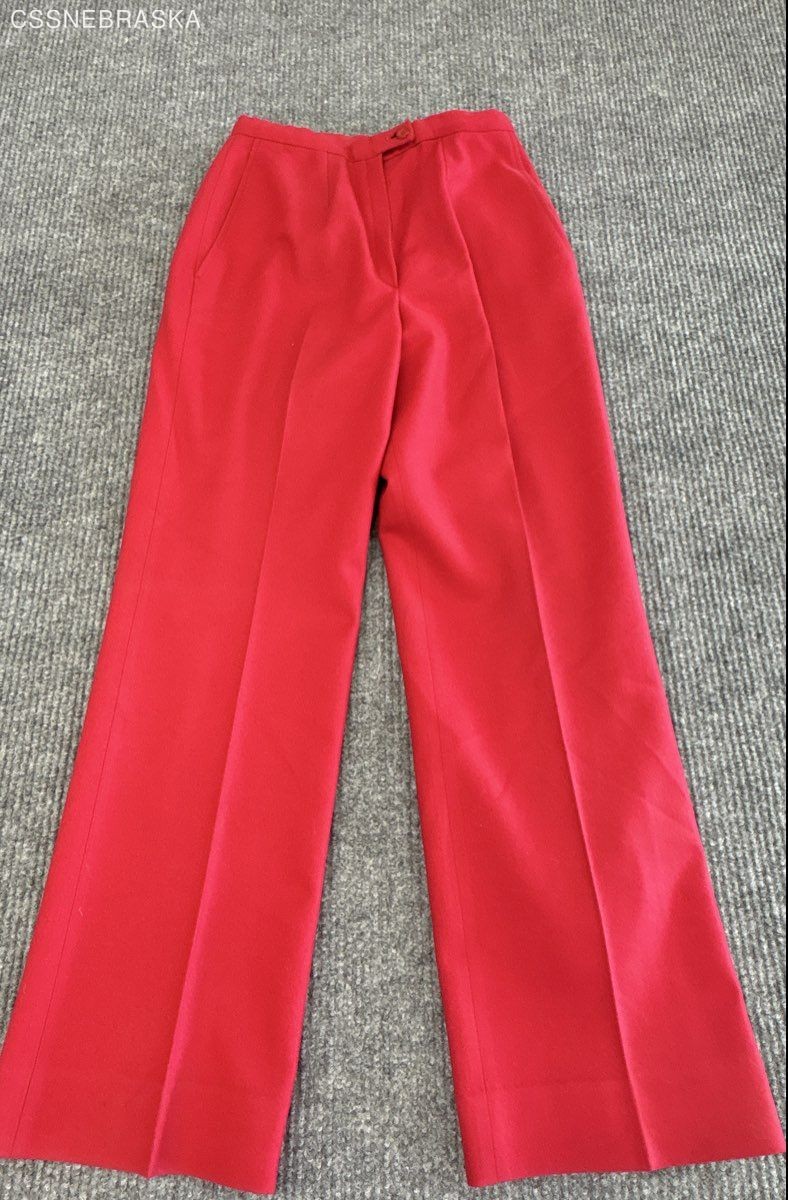 Vintage 90s Pendleton Women’s Red Virgin Wool Pleated High Rise Trousers USA