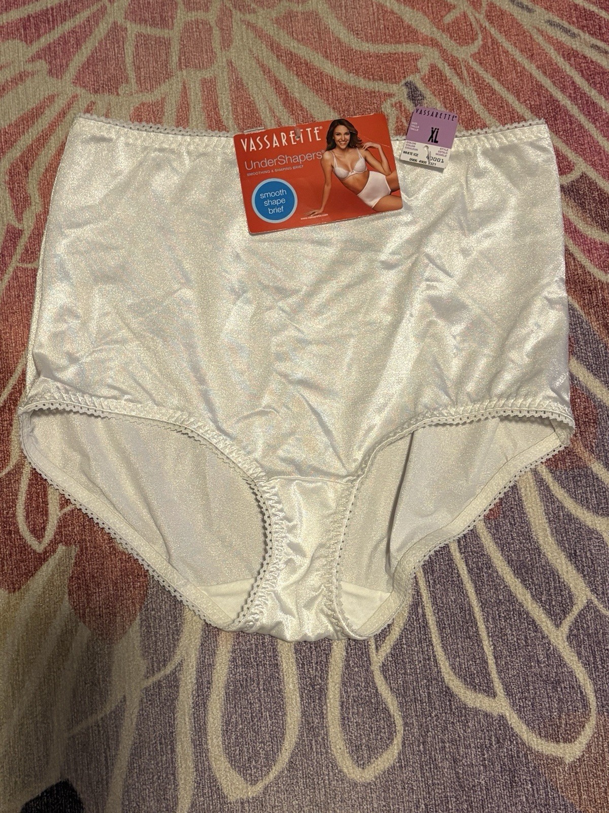 Vassarette Undershapers Womens Vintage NOS Brief Panties White Nylon Spandex XL