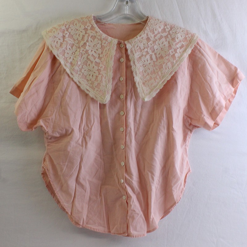 Vintage Handmade Light Pink Button-Up Shirt Lace Collar Women’s Size Medium