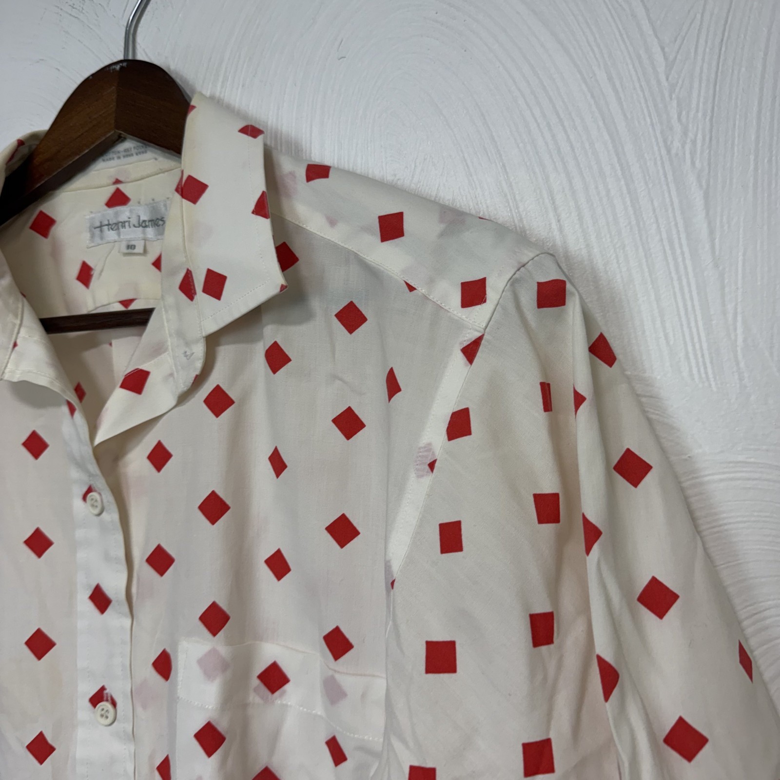 Vintage Henri James Women’s Red Diamond White Short Sleeve Button Up Blouse 10