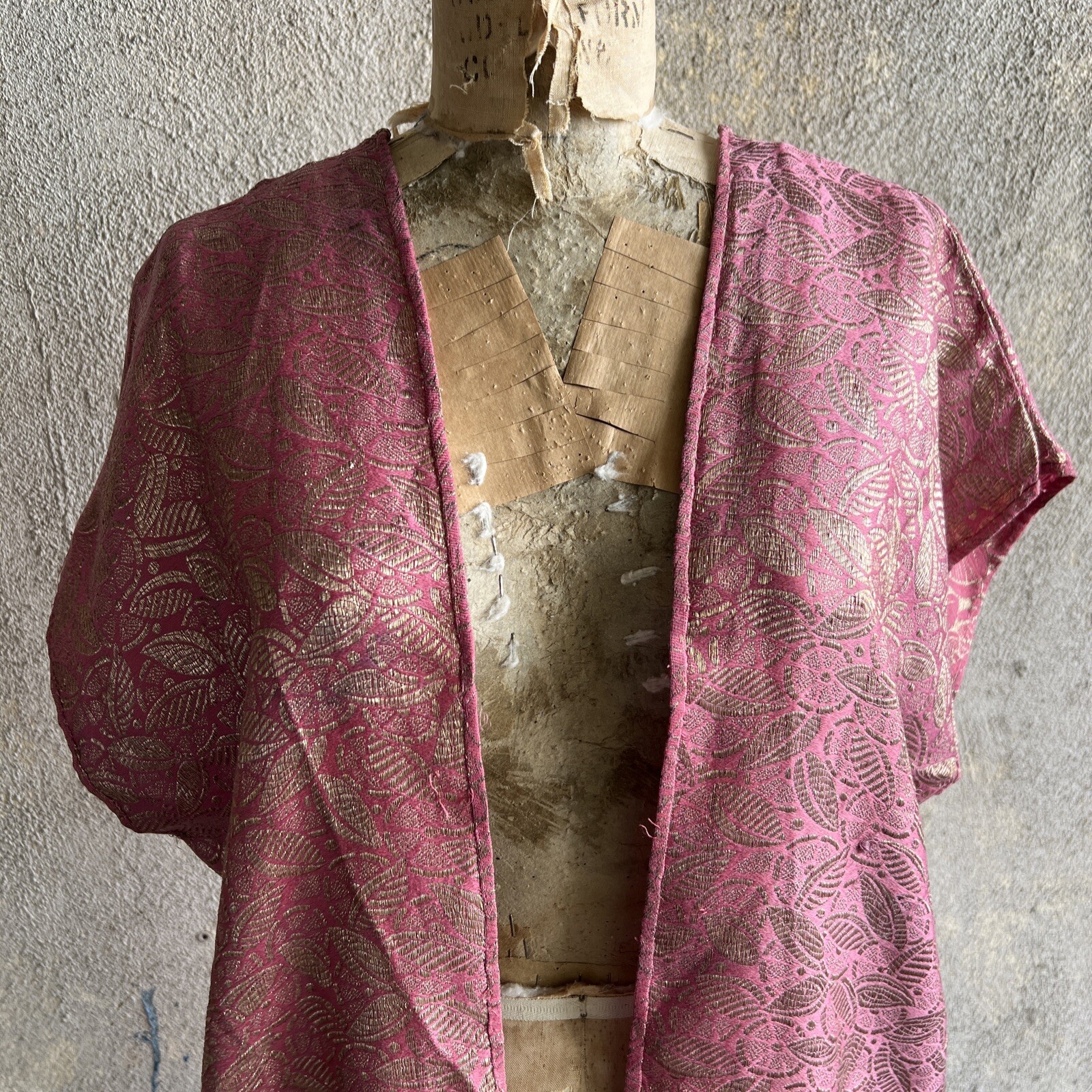 Antique 1920s Pink Silk Lamé Smock Mini Dress Blouse Fruit Design 1930s Vintage