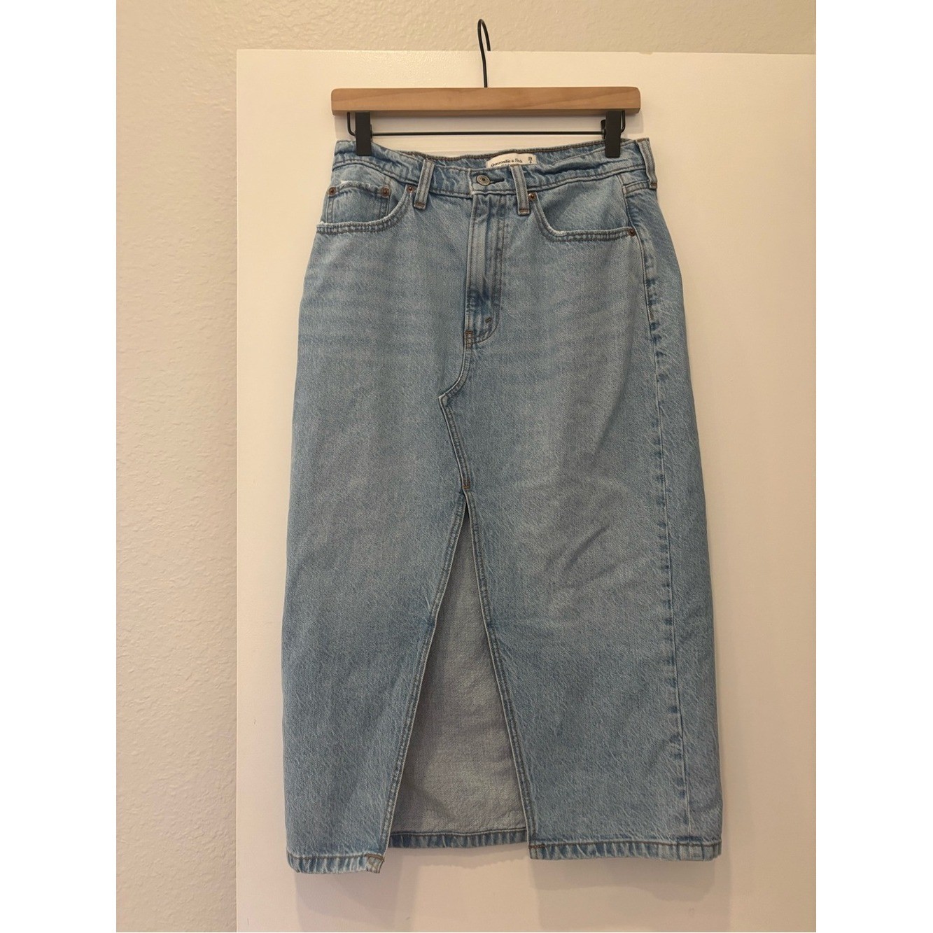 NWOT Abercrombie & Fitch High Rise Denim Midi Jean Skirt front slit Y2K 90s