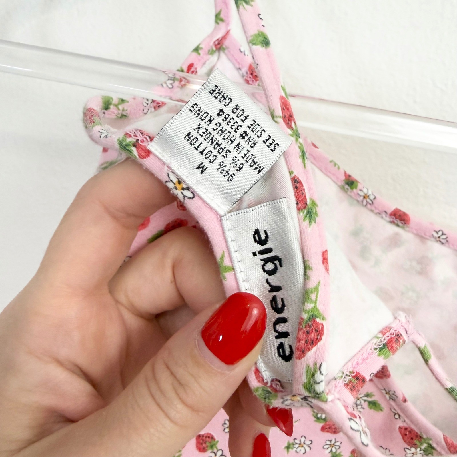 Vintage Y2K Energie Strawberry Floral Cami Tank Top Women’s Size M Pink