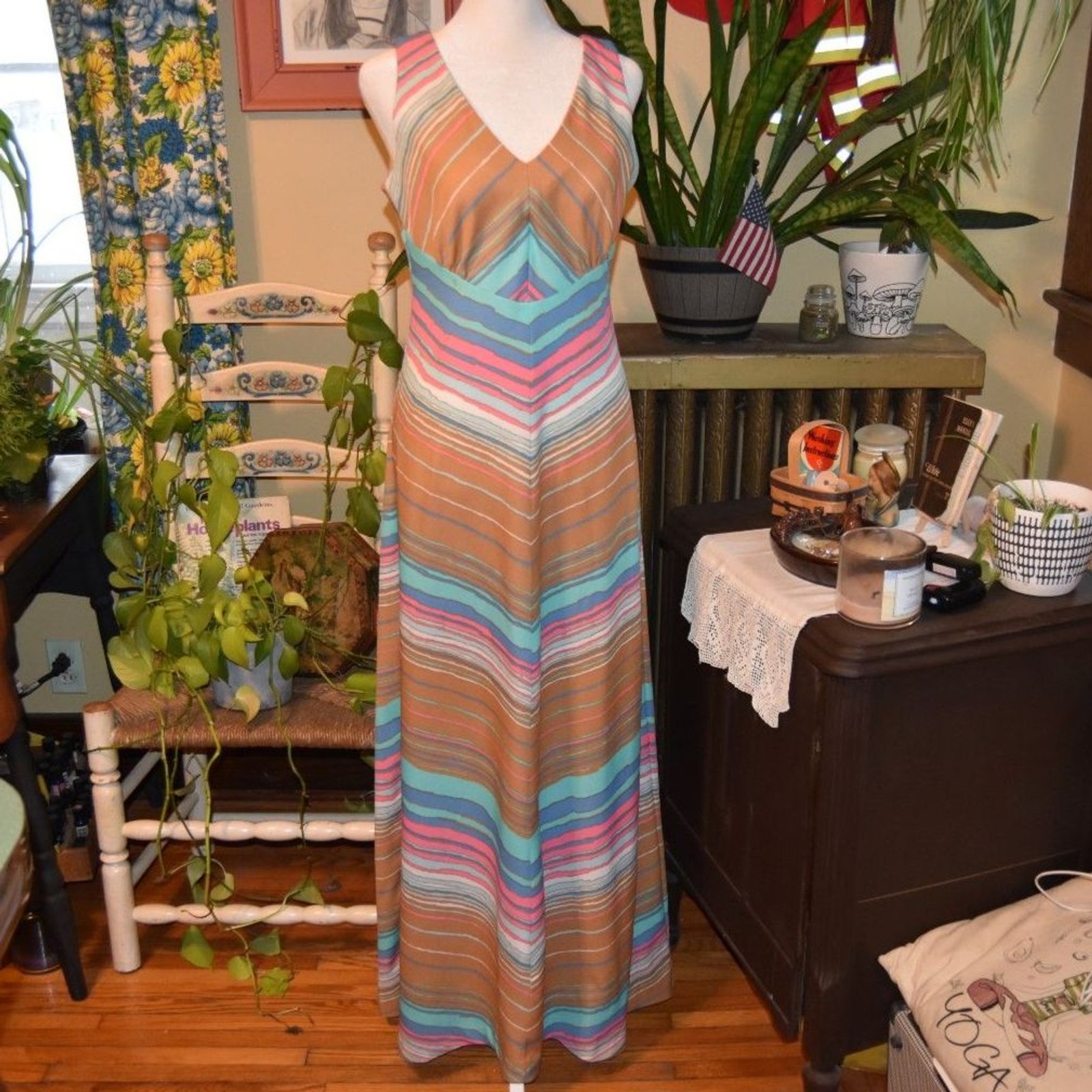 Vintage 1970s Yves Jennet Maxi Striped Psychadelic dress Sleeveless Size Small