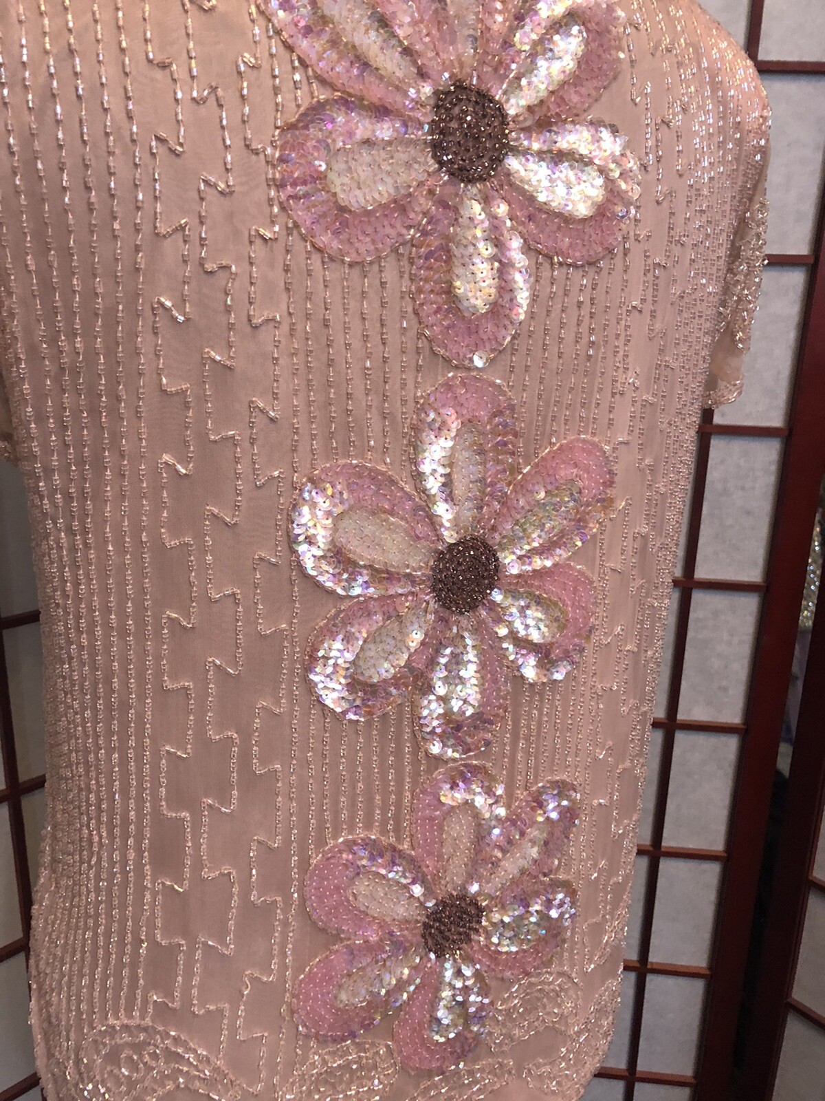 Vintage Beaded PINK Sequins Silk Women’s Shangri-La Hong Kong Shirt Blouse Top M
