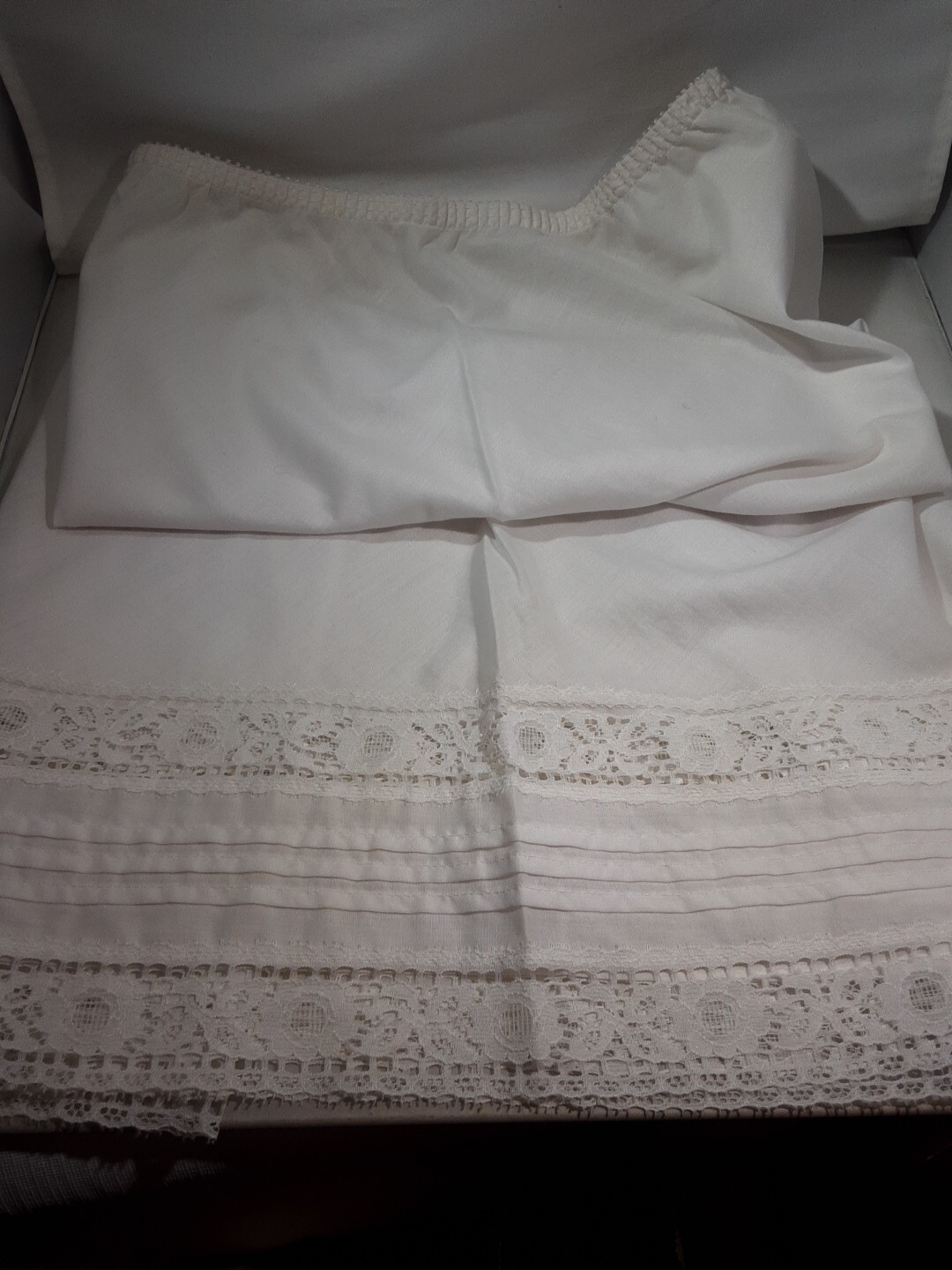 VINTAGE DEENA WHITE COTTON BLEND SIZE LARGE HALF SLIP STYLE 8112 – 25 USA