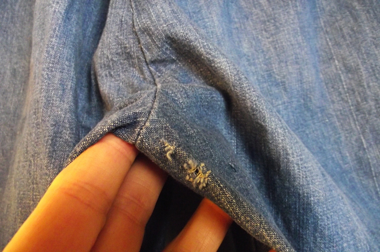AUTHENTIC LANDLUBBER Vintage 1970s Jeans High Waisted Bell Bottoms 28W USA