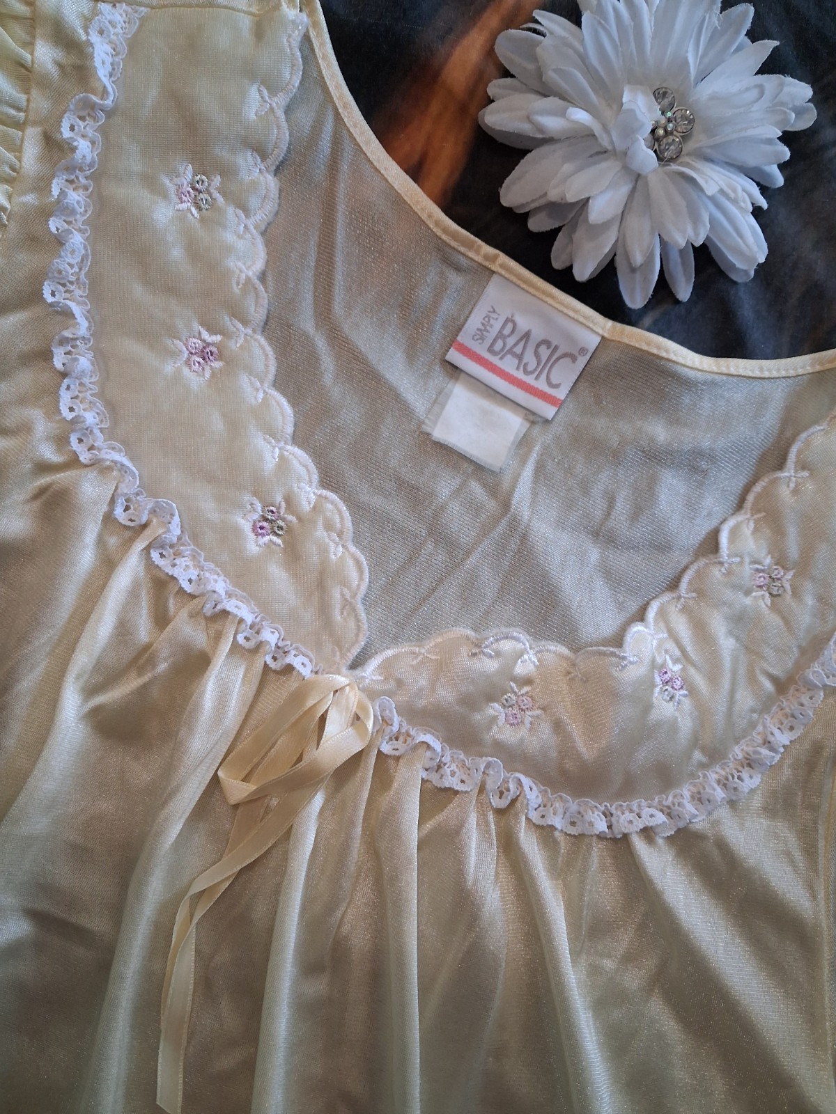 Vintage Simply Basic Nightgown xl Yellow Silky Ruffle Bow Sissy 90s Lingerie