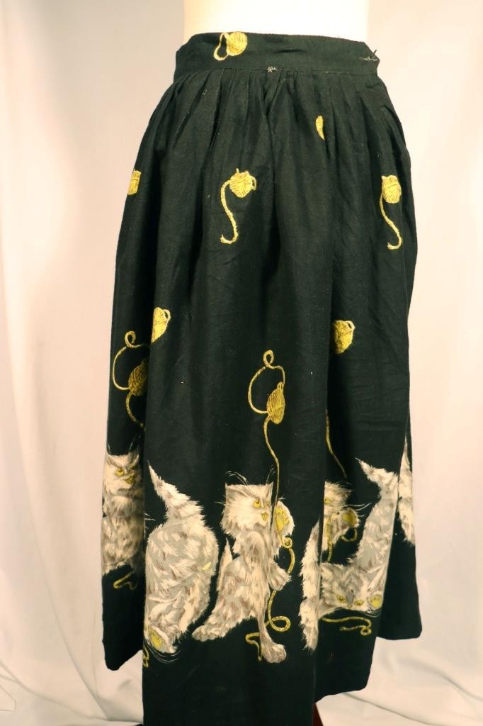 Rare 1950’s Cotton Felt Skirt With Kittens And String Skirt Size Small 24″ Waist