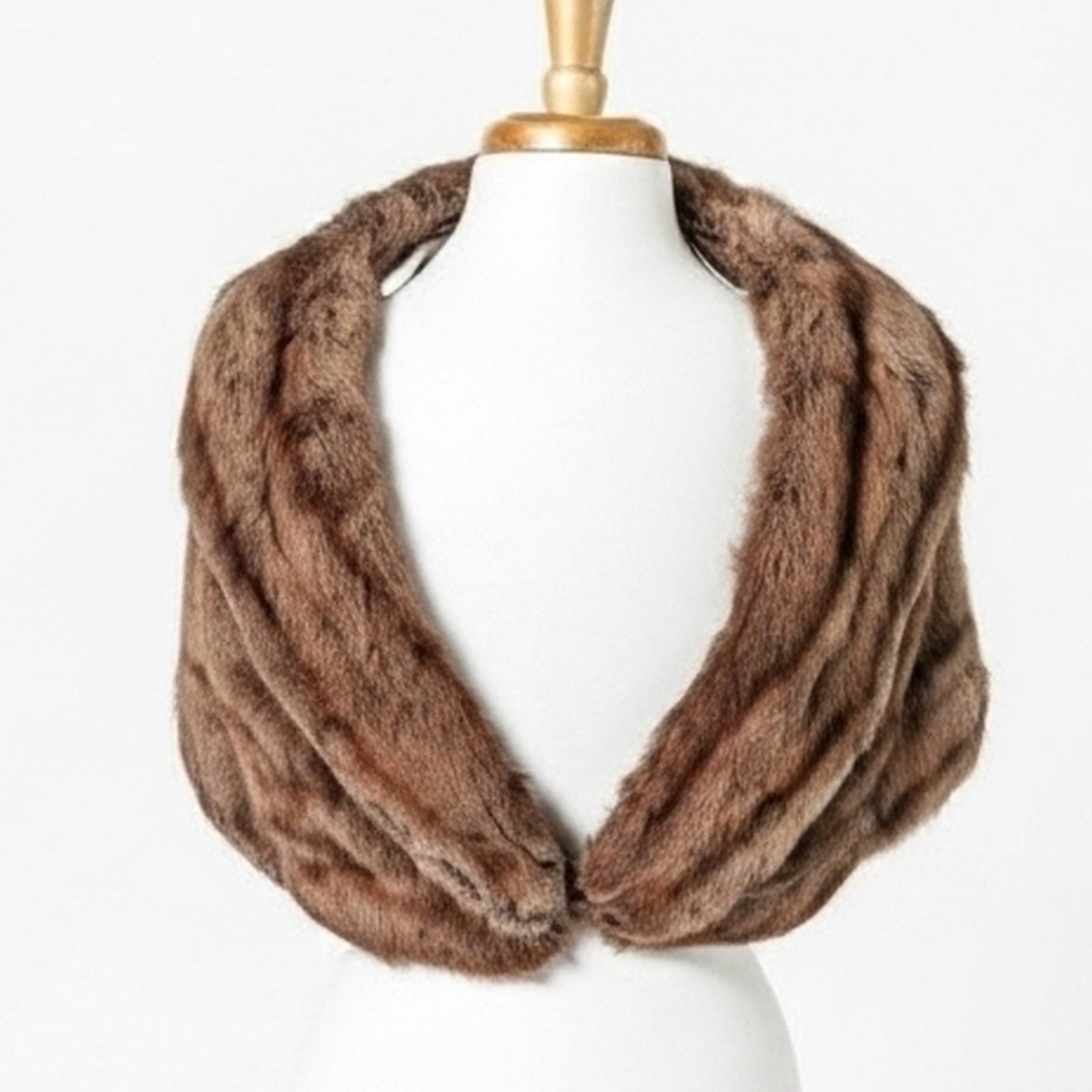 Vintage 1940s A-F Schwalbe Furs Toledo Mink Capelet Real Fur Multi-Tone Brown