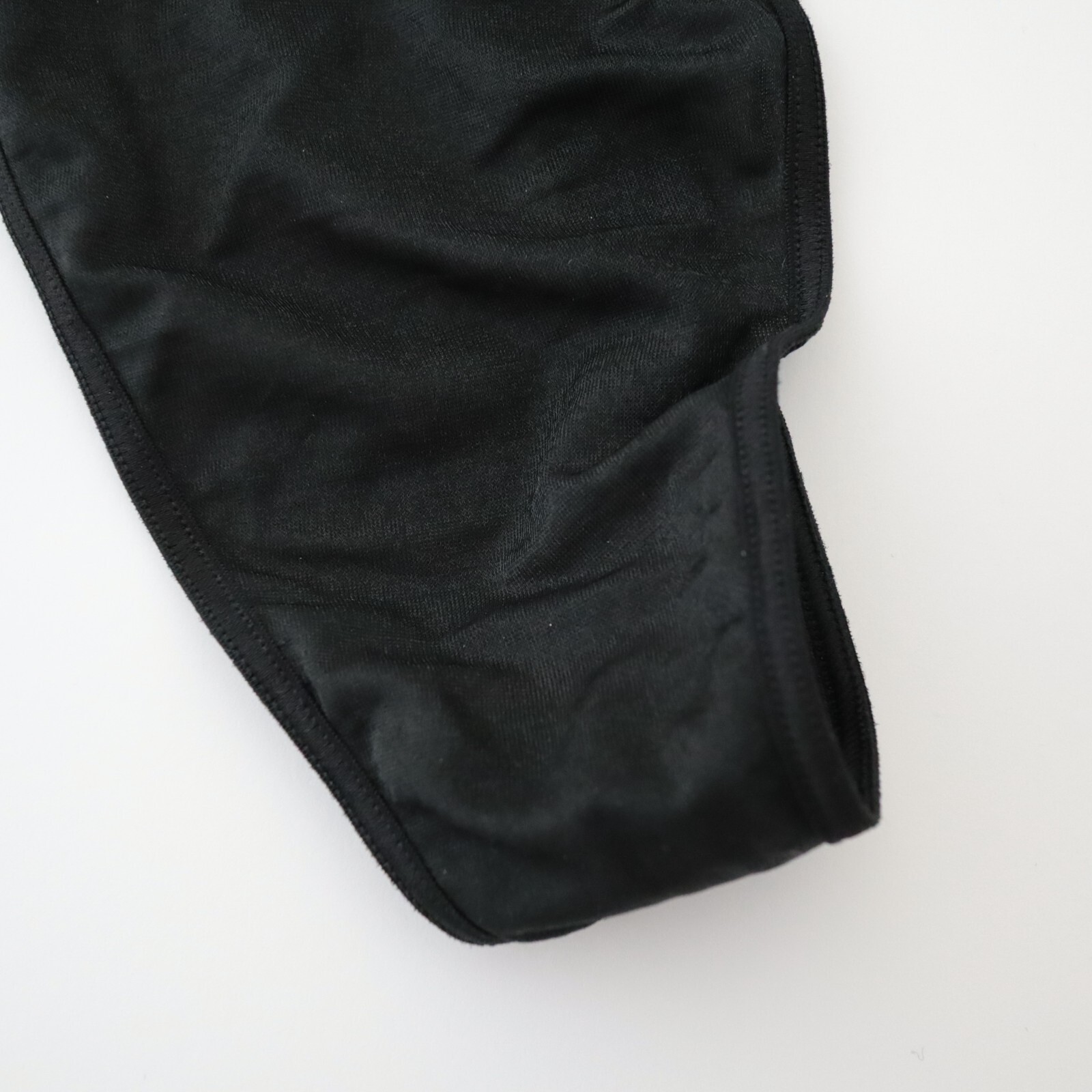 Victoria’s Secret VINTAGE Y2K Sheer Silky Hosiery V-String Thong Panties SMALL