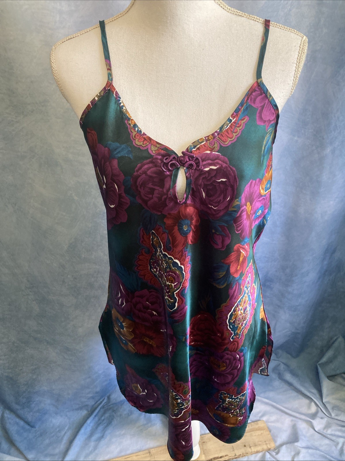 VTG 80s California Miss Floral Paisley Satin Chemise Nightgown M USA Keyhole