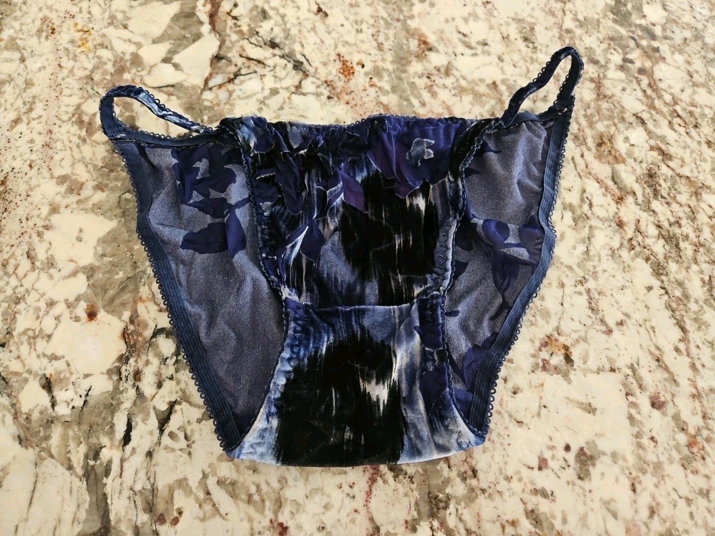 True Vintage Biatta Velvet & Mesh Hi-Cut String Bikini Panty Size Large
