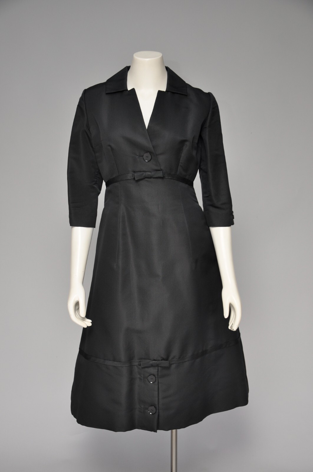 Vintage 1950s Black Silk HARVEY BERIN Cocktail Party Event Dress LBD S/M