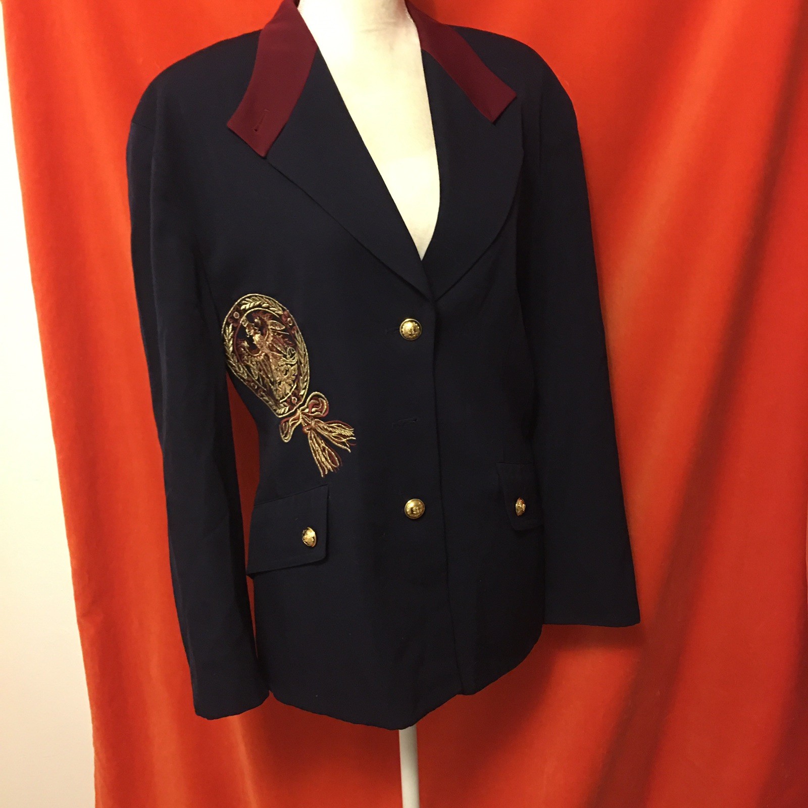 Laurel by Escada metallic crest wool blazer gold button stand collar size 44