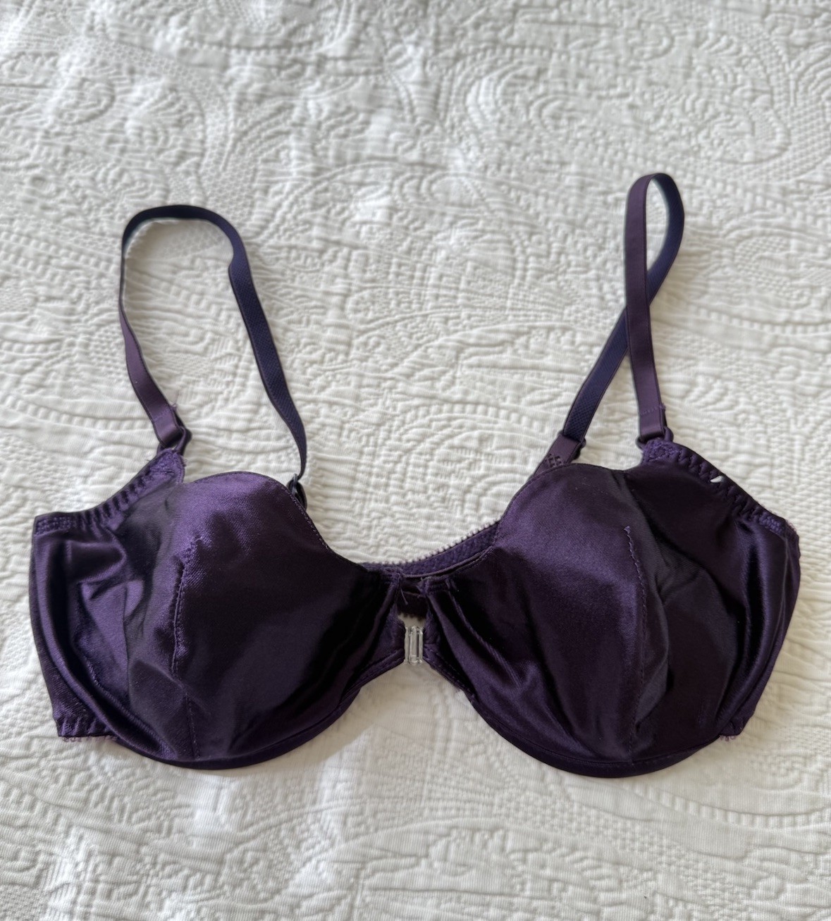 Vtg LILY OF FRANCE Bra 36B Satin Unlined Underwire Adjustable Straps 90s Purple