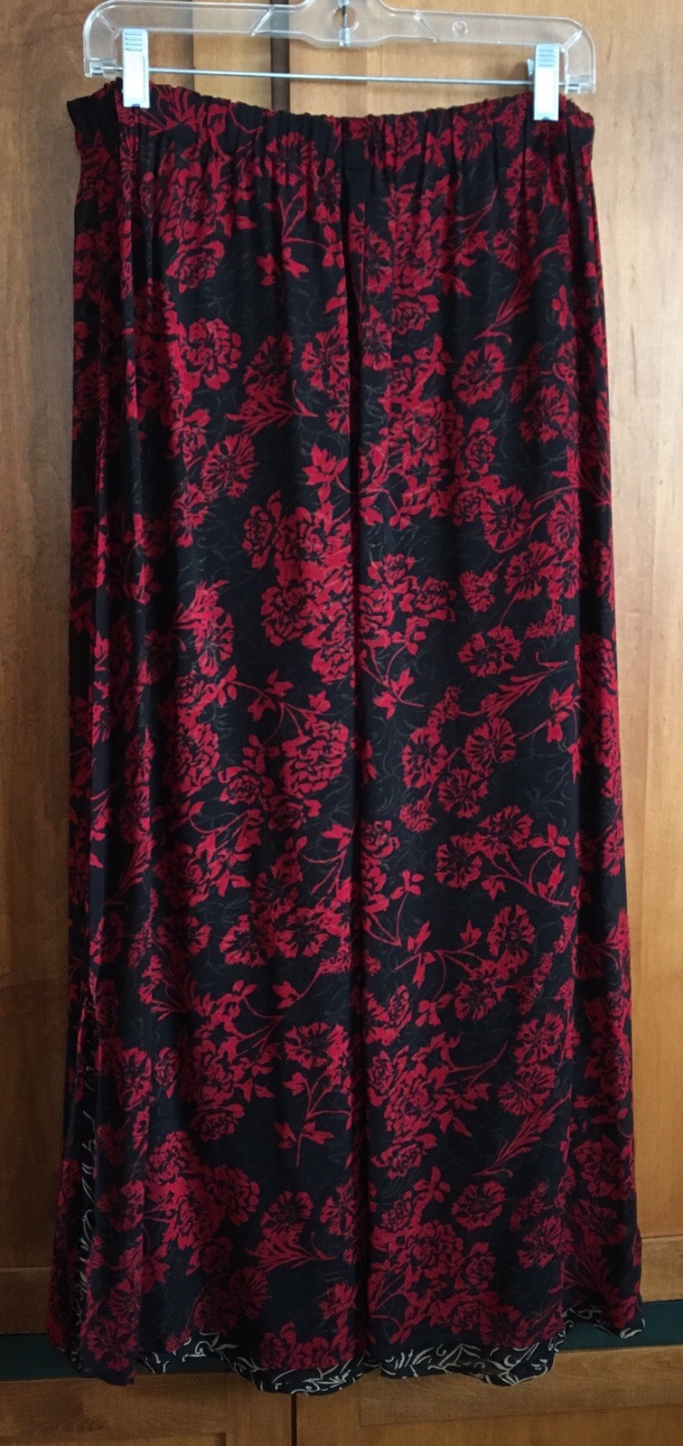 Carol Anderson Collection REVERSIBLE RAYON SKIRT BLACK RED PRINTS Elastic BACK