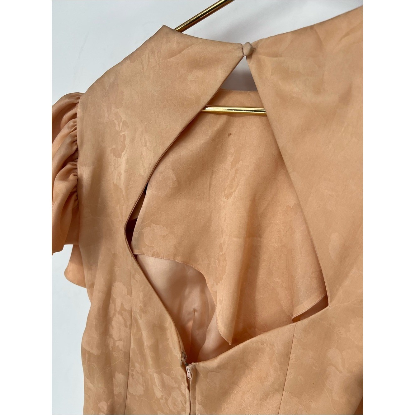 Vintage Morton Myles Silk Open back Peach Puff Sleeve Sheath Dress 10