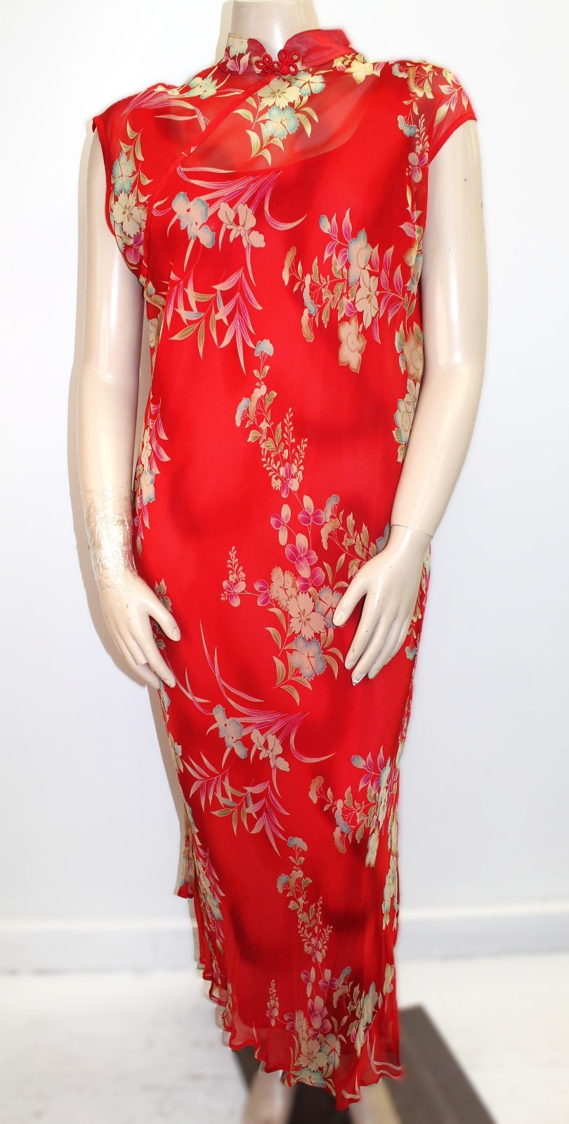 Benjamim A Vintage Maxi Dress 100% Silk Red Floral Shell Manderin Collar Size 20