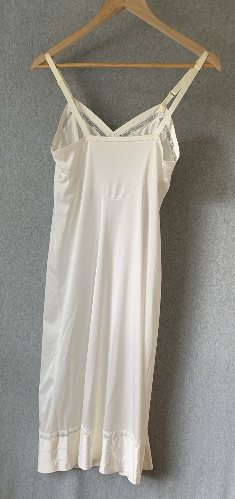 VTG LORRAINE Full Slip Dress Antron III Shaped Open Lace Cups White Tall 34