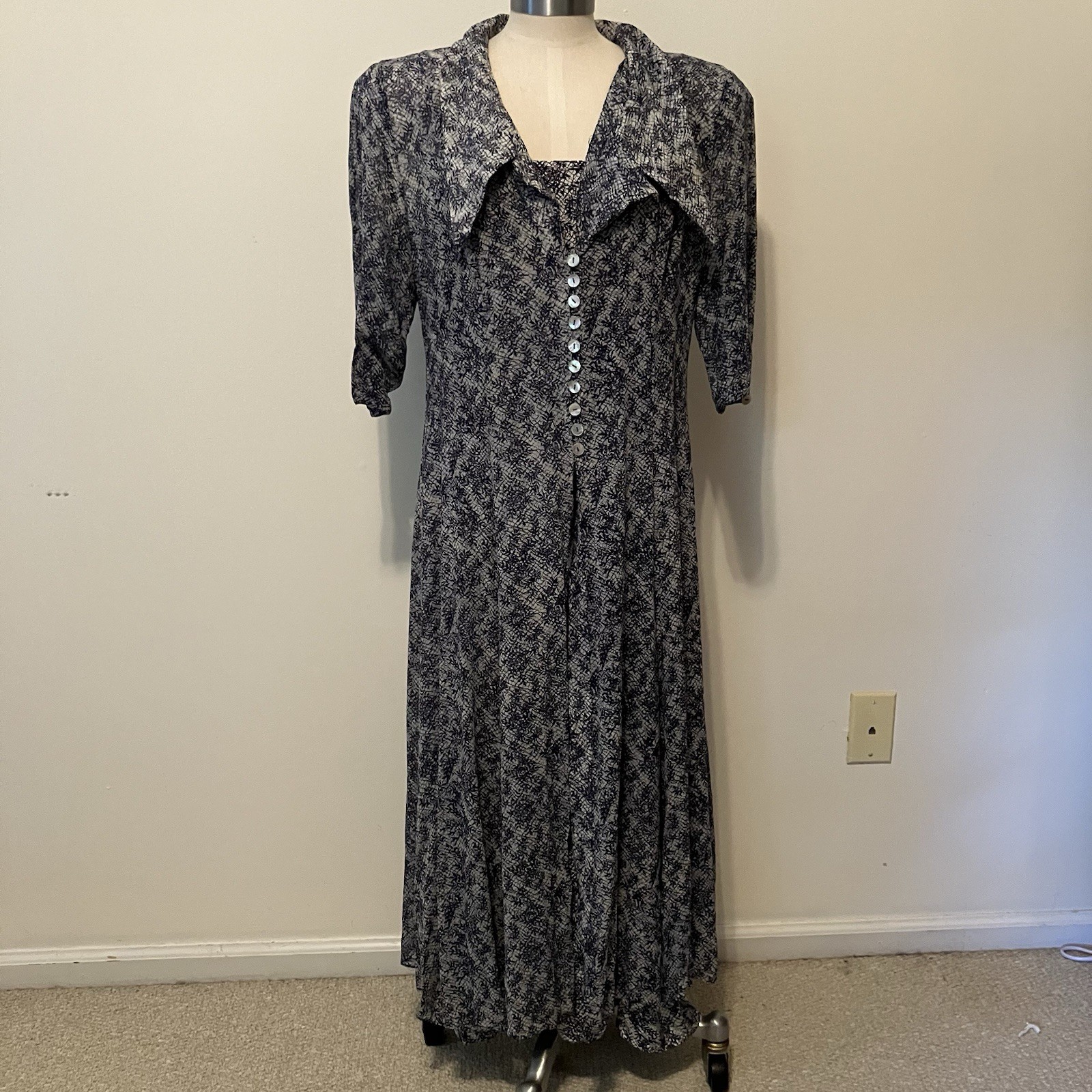 VTG Women’s Silk Slip Dress Blue Branch Sheer Button Duster Sz. 12 Cottagecore