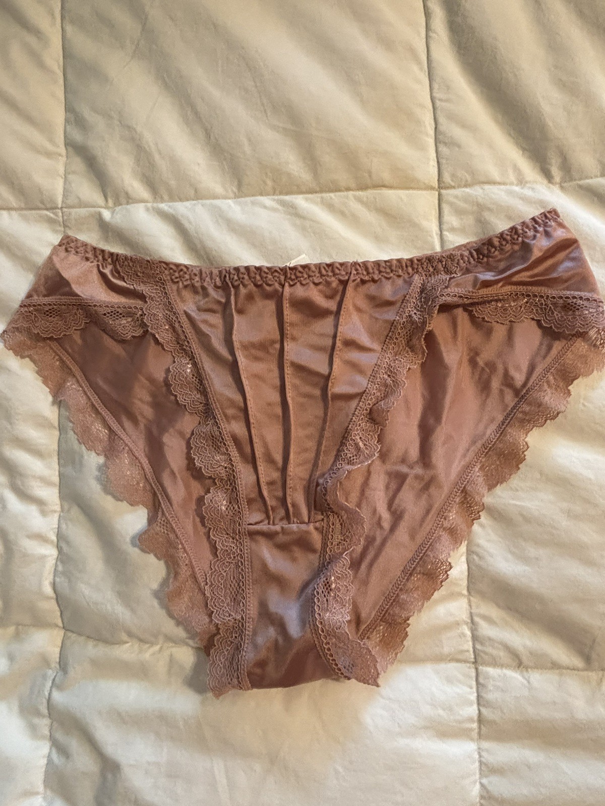 VTG Nude Satin Bikini Panties Size L