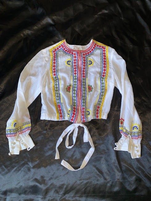 Tesoro’s, Women’s Vintage Top, Embroidered, See Description For Measurements.