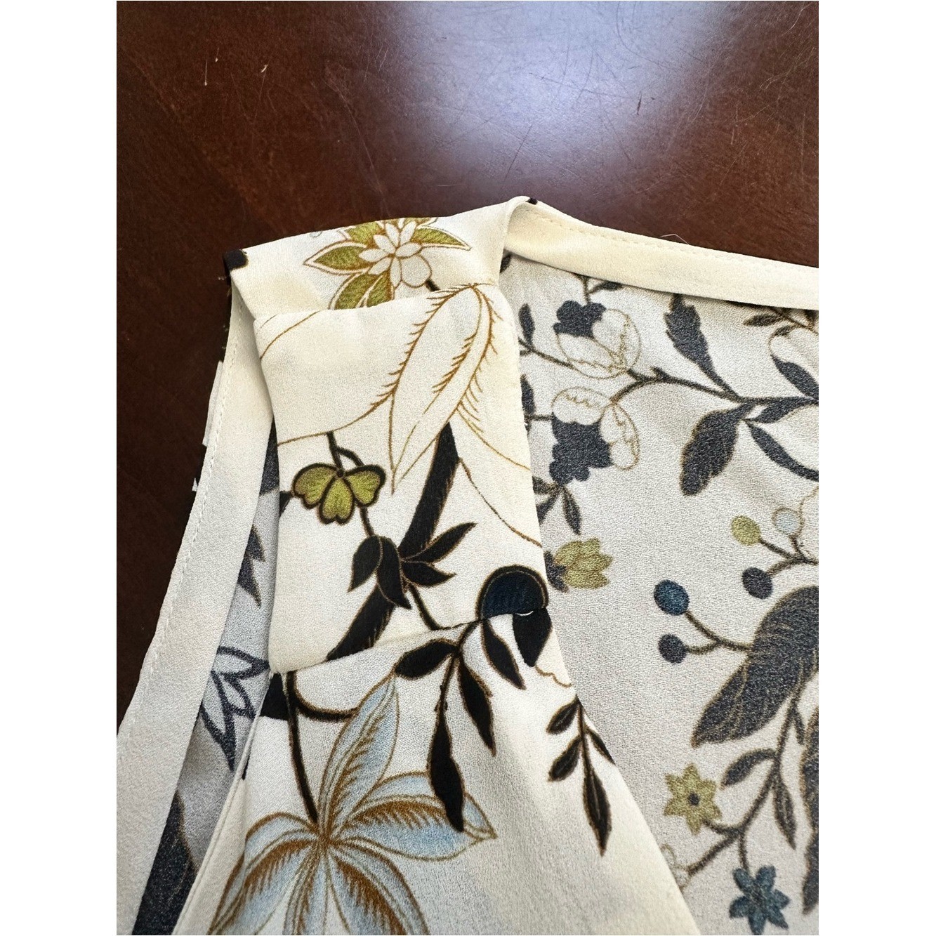 A.L.C. Floral V-Neck Sleeveless Top in Ivory,Black, Olive 100% silk