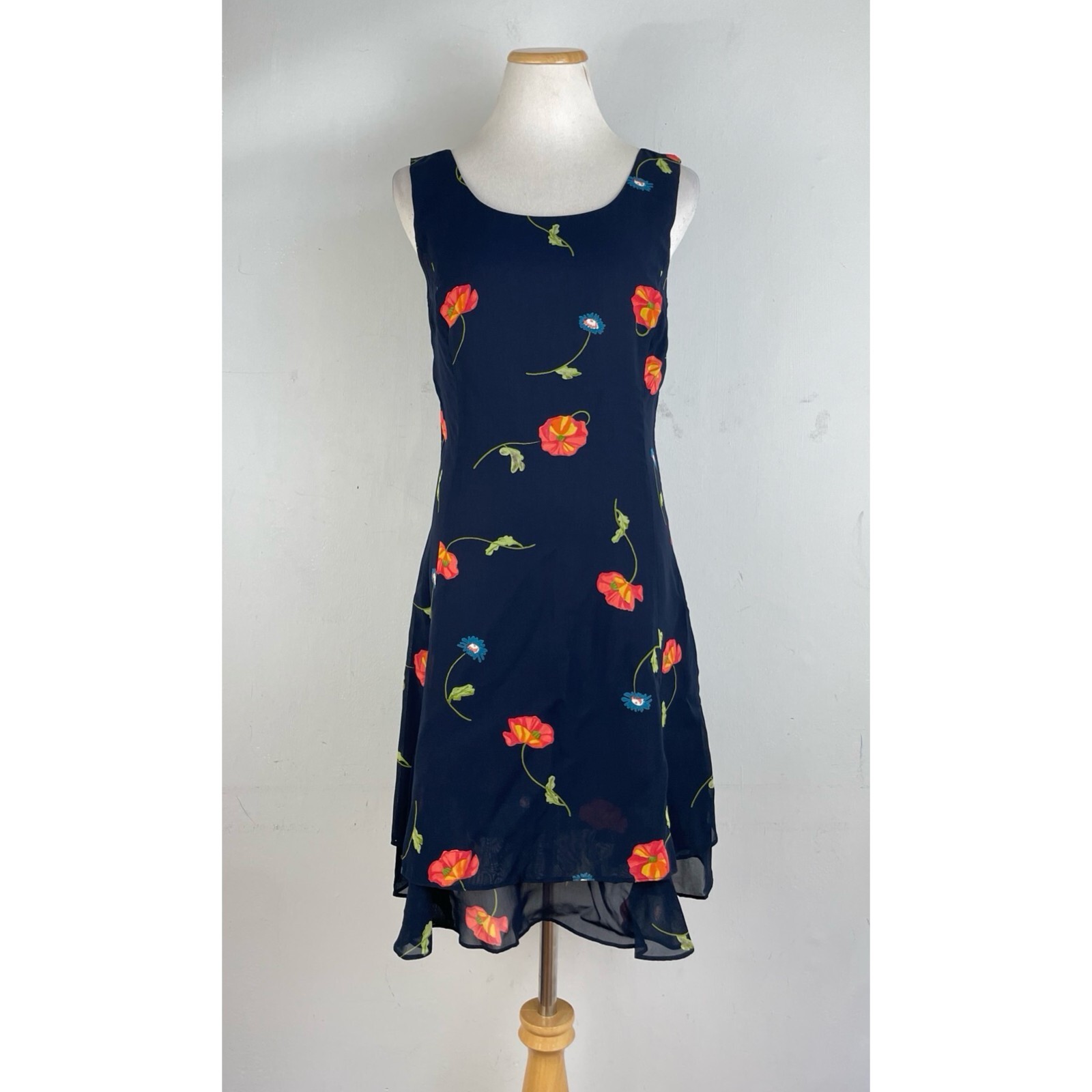 Vintage Floral Dress Size Small (6P) 1990s Sleeveless Crepe A-Line Sundress