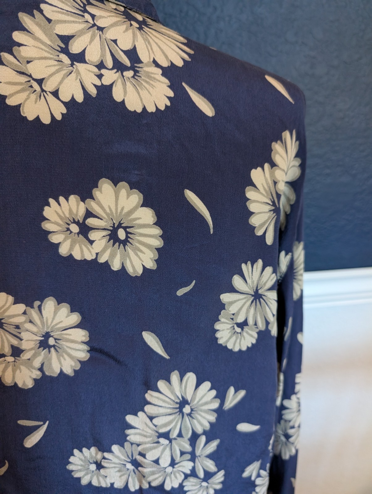 VTG Desiree 40/42 100% Blue Long Sleeve Button Floral Dasy Shirt Floral Large L