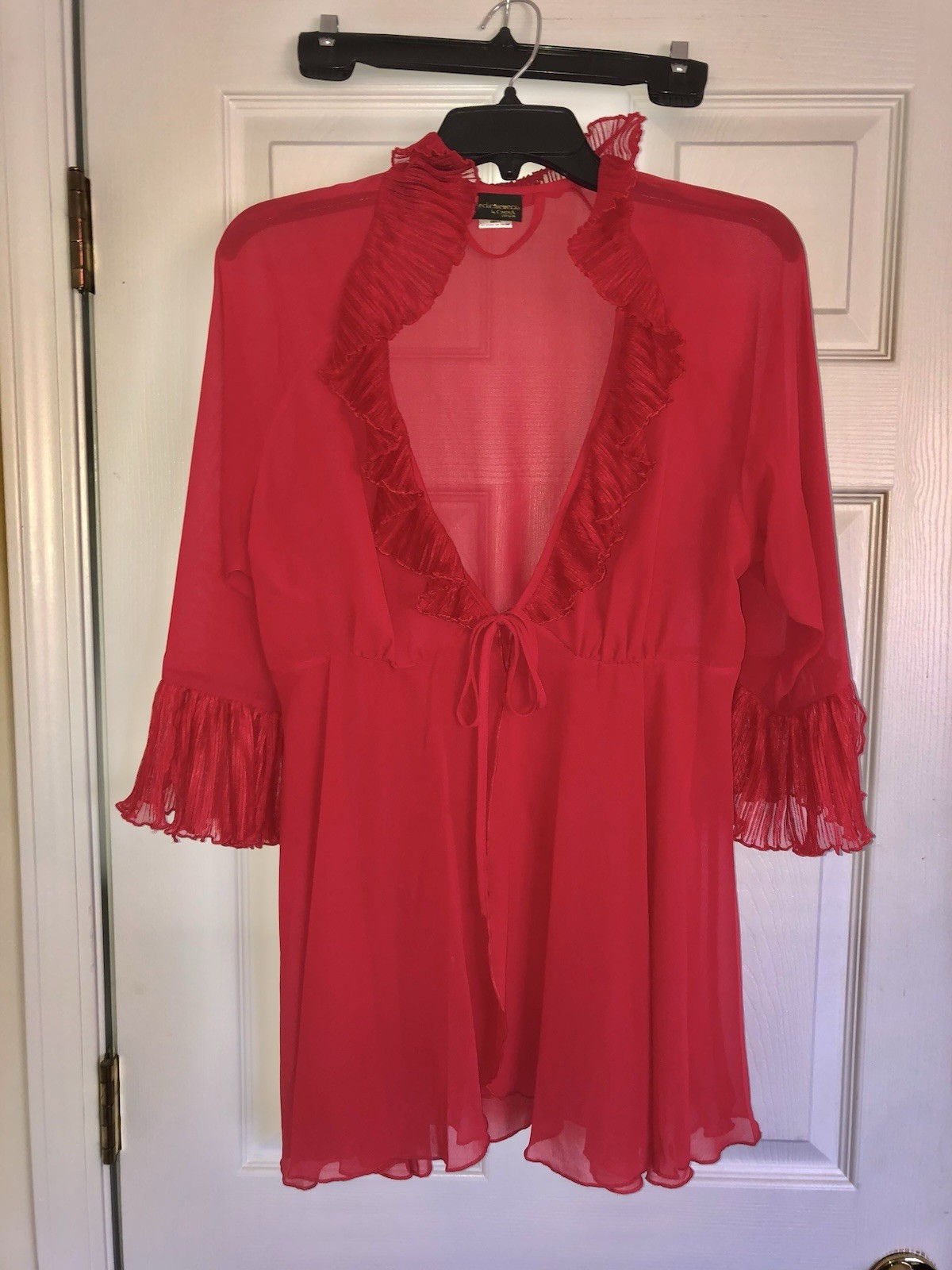 PREOWNED Vintage Red Sheer Mesh Nighty With Tie On Front. Sexy Hot Size Small