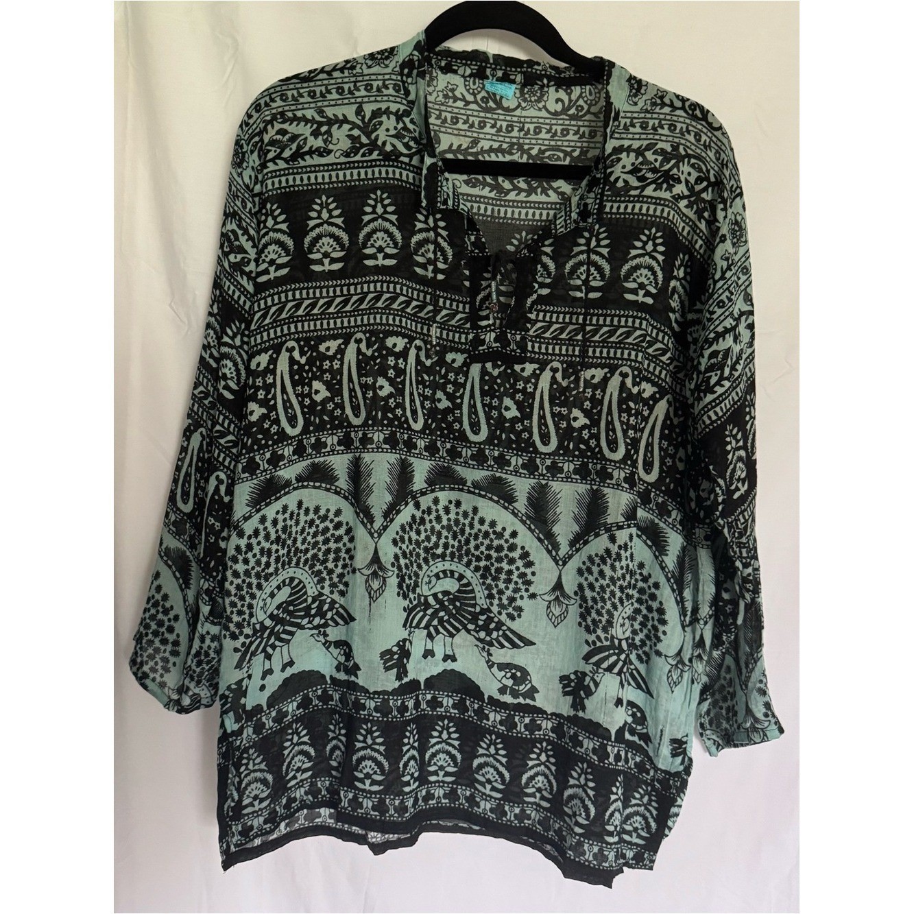 Vintage Boho Peacock & Paisley Print Tunic Blouse Mint & Black Split V-Neck Top