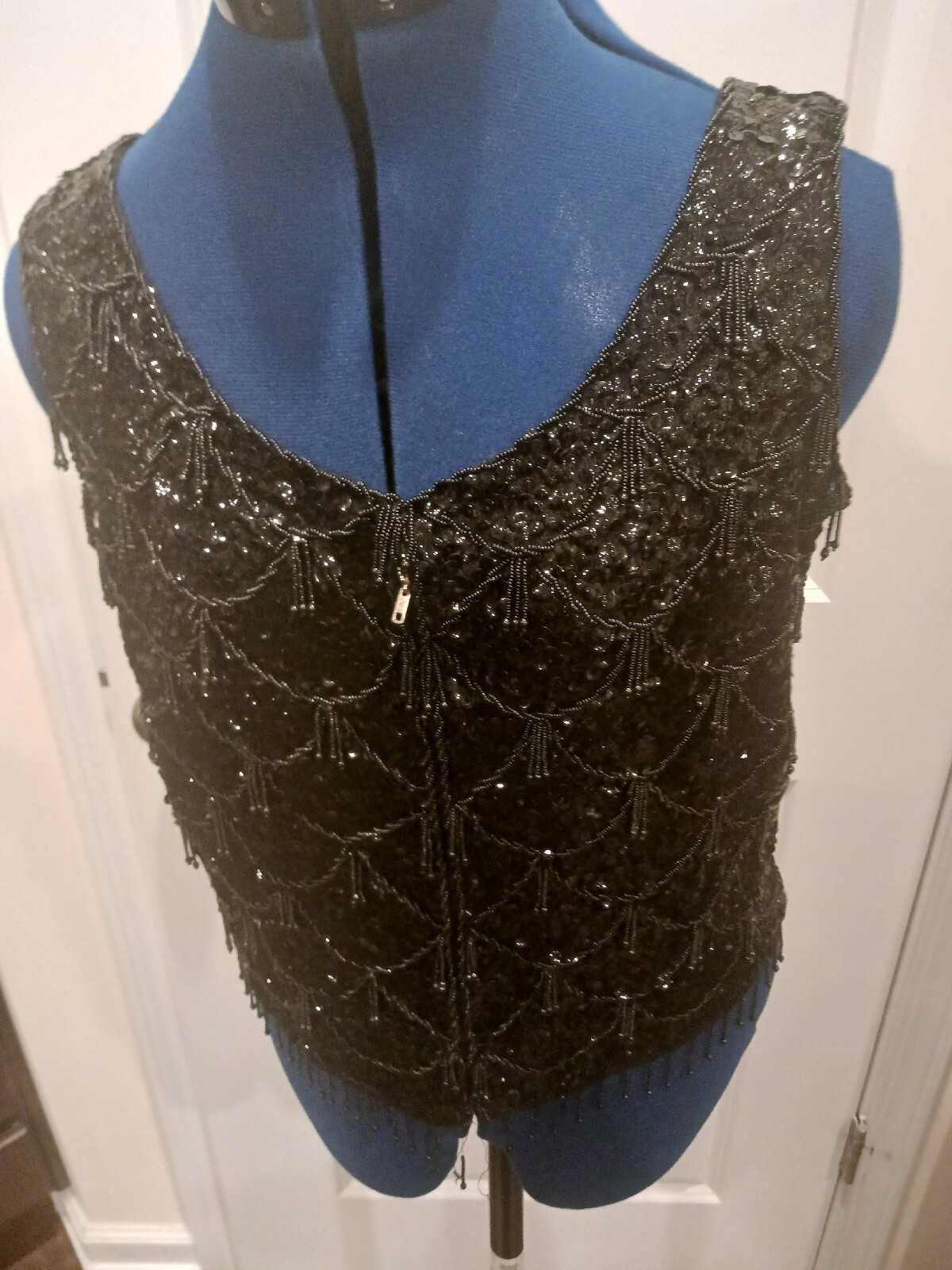 Vintage Hand Full Fashioned Hand Beaded Wool Sequin Sweater Medium