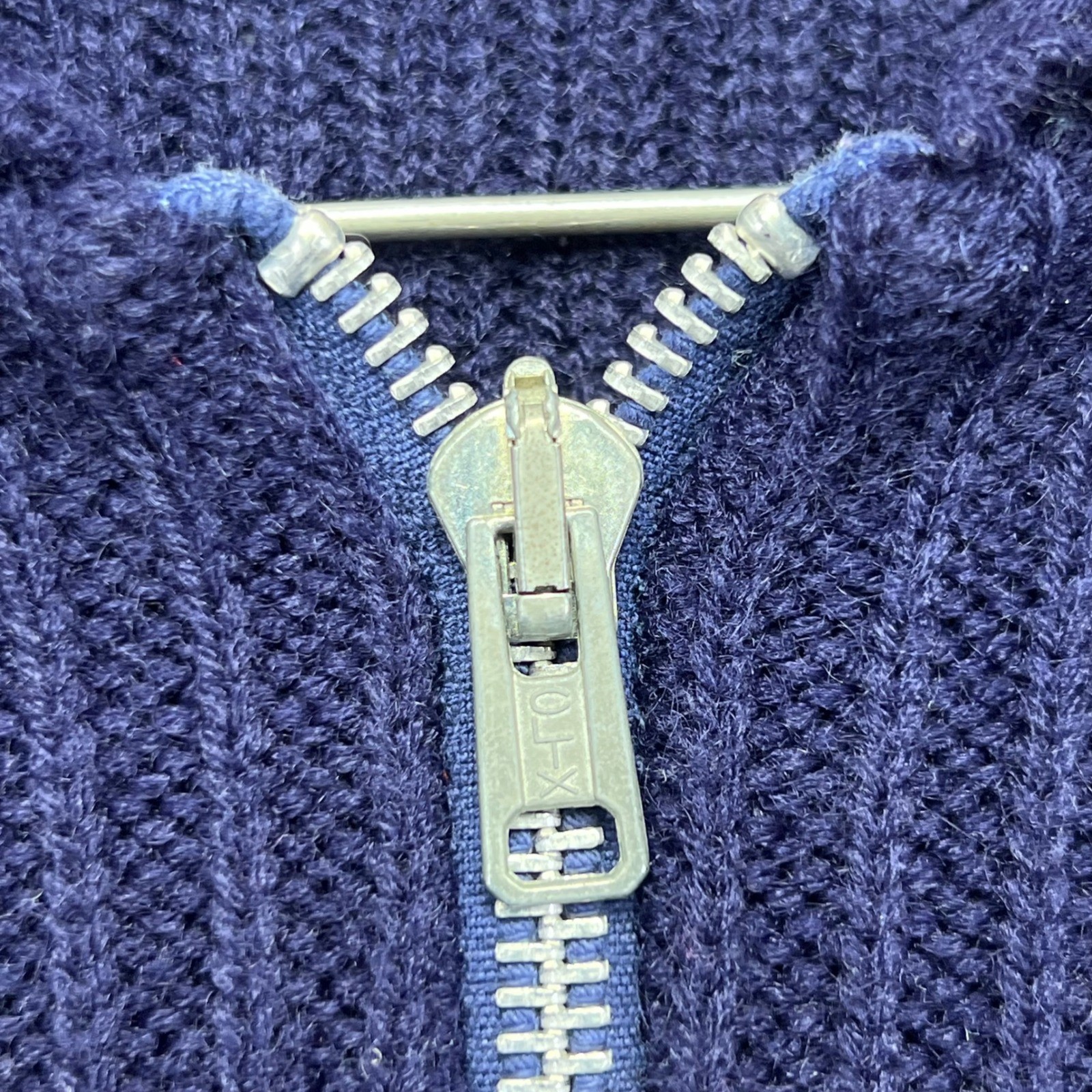 VINTAGE Young Canada Sweater Womens XS/S?? Navy Blue Diamond Knit Zip Up Acrylic