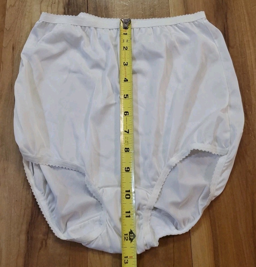Vtg 70s JC Penney Nylon Panties Ivory White Ruffle Granny Mushroom Gusset